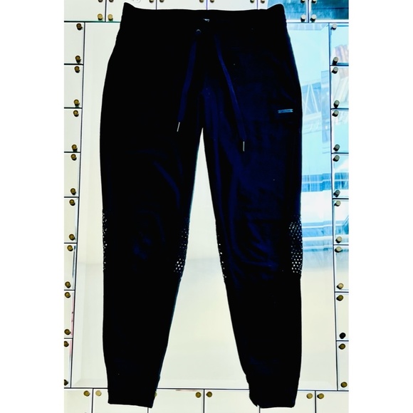 CALVIN KLEIN PERFORMANCE- Wms Black Joggers (French Terry Knit w/ Mesh) RN#54163 - Picture 15 of 16